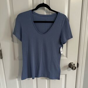 NWT Gapfit Breath T-Shirt Blue Size Small